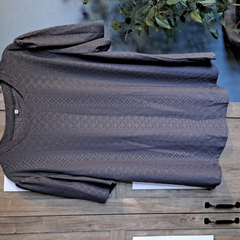 NWOT Ladies Top